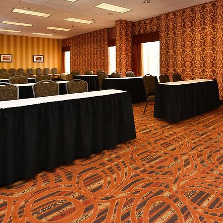Hampton Inn Chicago-Carol Stream Экстерьер фото
