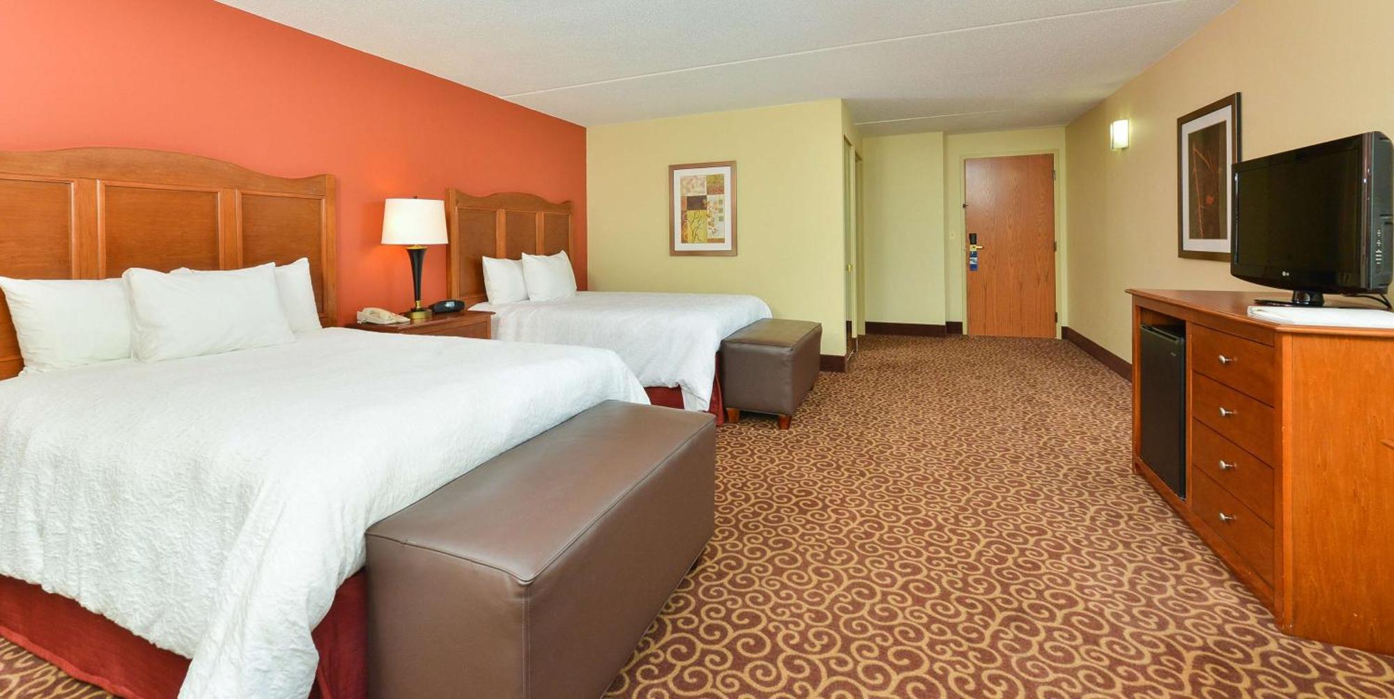 Hampton Inn Chicago-Carol Stream Экстерьер фото